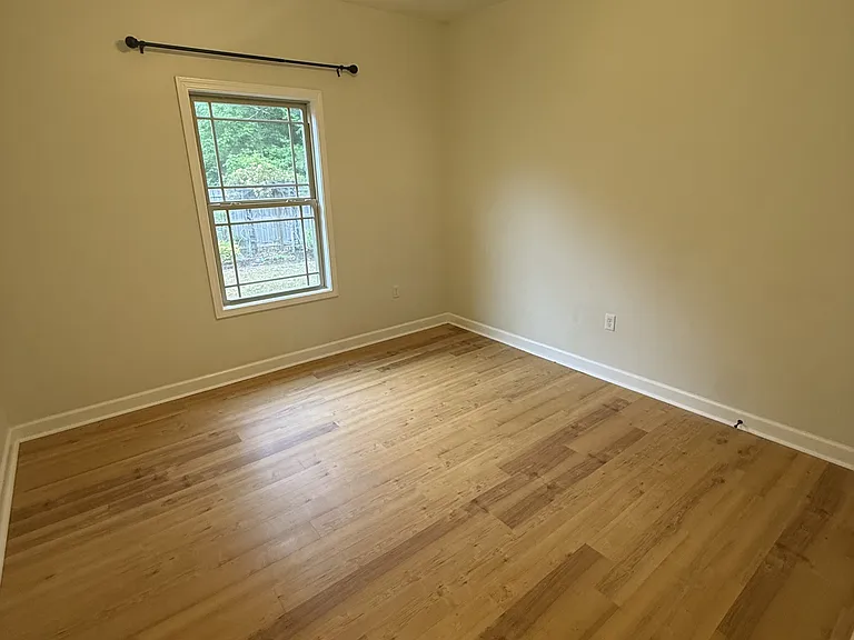 255 Lizzy Ct — Photo 13