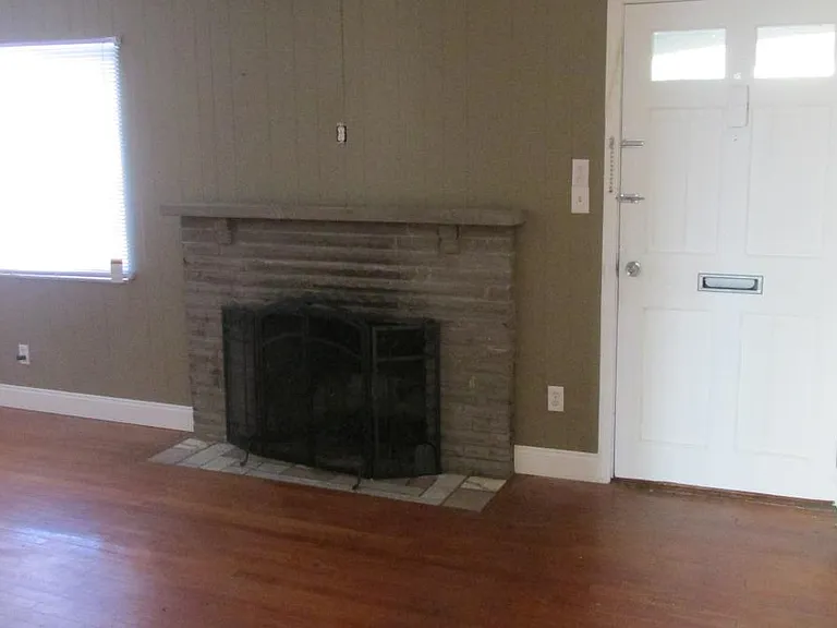 107 Weedon Dr — Photo 6
