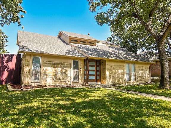 3rd image of 1137 Southwood Ct