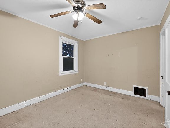 5th image of 1083 Benz Ave