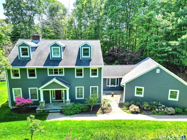 60 West Meadow Road, Hamden, CT 06518