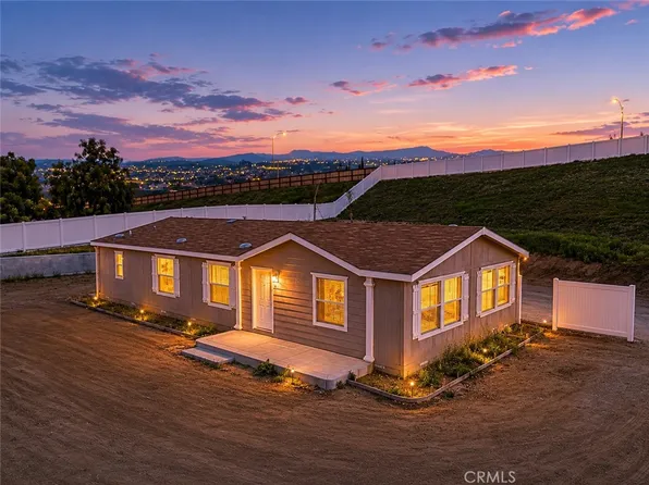 40104 Walcott Ln, Temecula, CA 92591