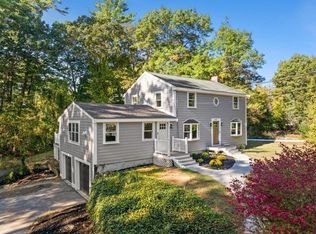 445 Plymouth St, Pembroke, MA 02359