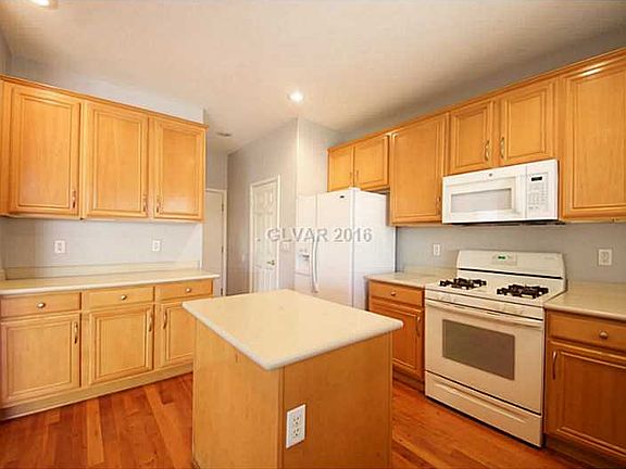 5th image of 567 Lacabana Beach Dr