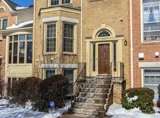 2243 Kings Garden Way, Falls Church, VA 22043