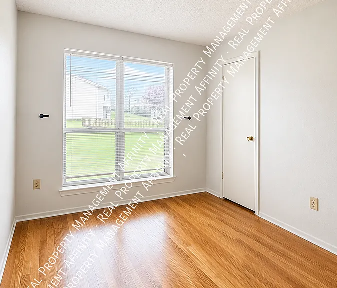 6695 Whispering Oak Pl #3 — Photo 10