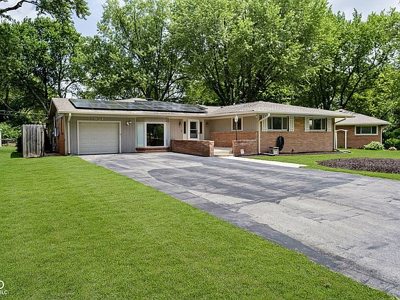 2nd image of 934 Preston Dr