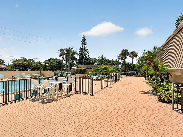 1800 SE Saint Lucie Blvd #11-203 — Photo 50
