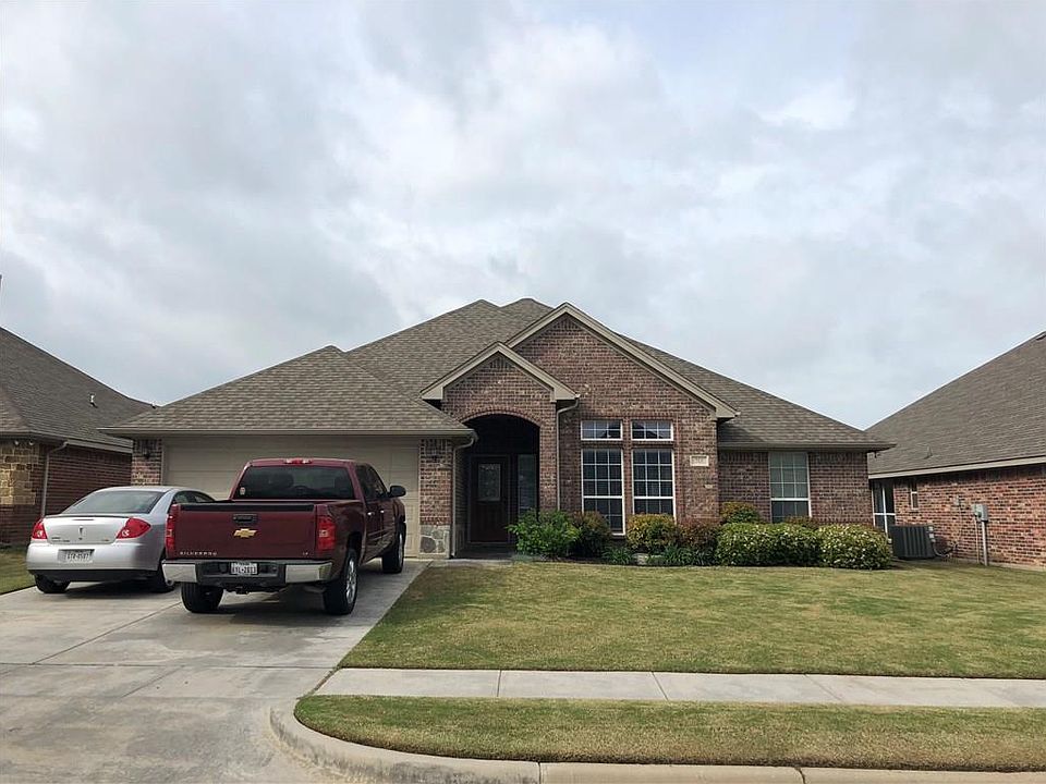 1st image of 713 Morgan Dr
