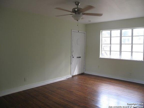 3rd image of 315 Claremont Ave APT 4