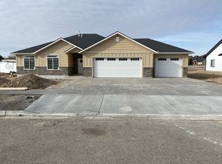 2855 Trevino Dr, Blackfoot, ID 83221
