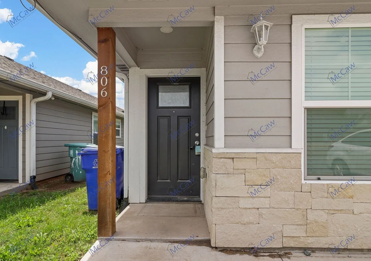 Wonderful 3/2 Duplex In Sherman! **Vouchers Welcome — Photo 3
