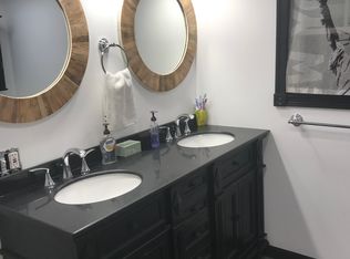 2958 Lockport Olcott Rd, Newfane, NY 14108