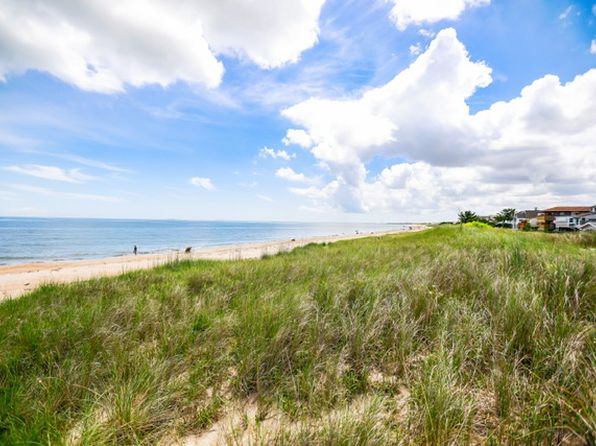 1324 Hillside Ave #D