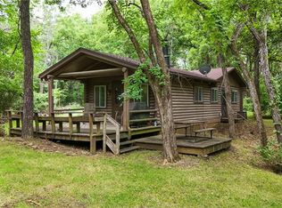 26044 Evans Rd, Tonganoxie, KS 66086