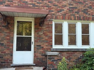 270 Vansittart Ave, Woodstock, ON N4S 6G3