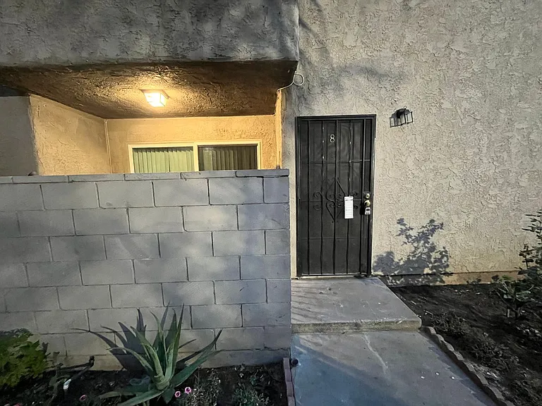 1485 N Garfield Ave — Photo 10