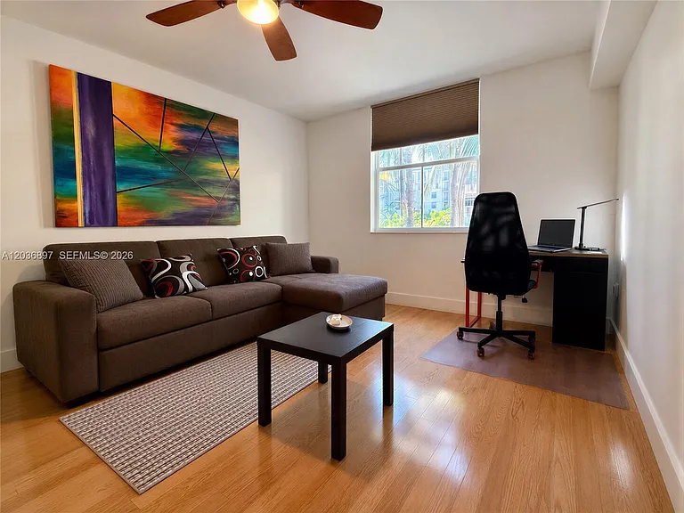 1900 Van Buren St #317B — Photo 8