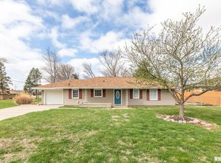 4419 N Pleasant Ridge Ct, Peoria, IL 61614