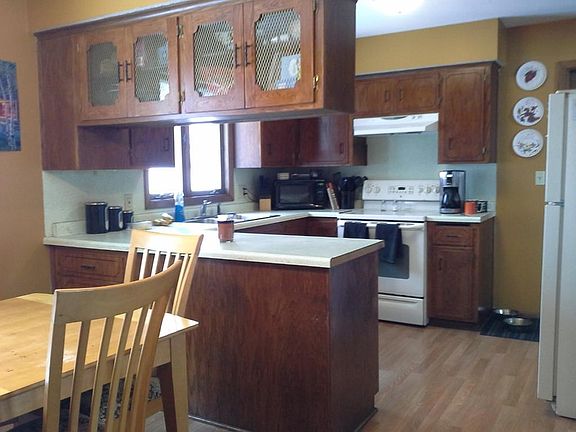 Dining/Kitchen combo