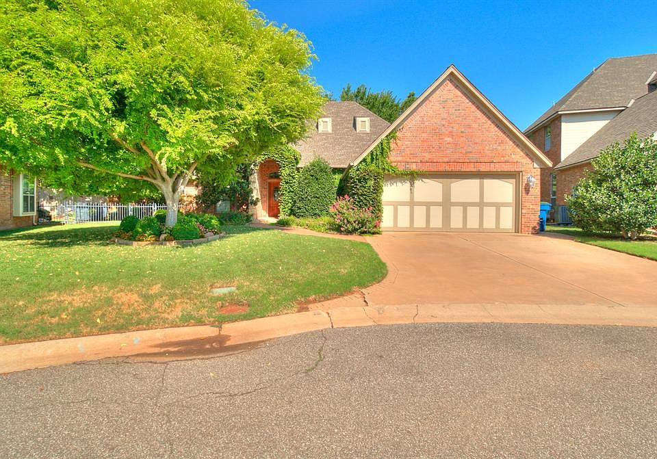 1st image of 4517 Olde Village Cir