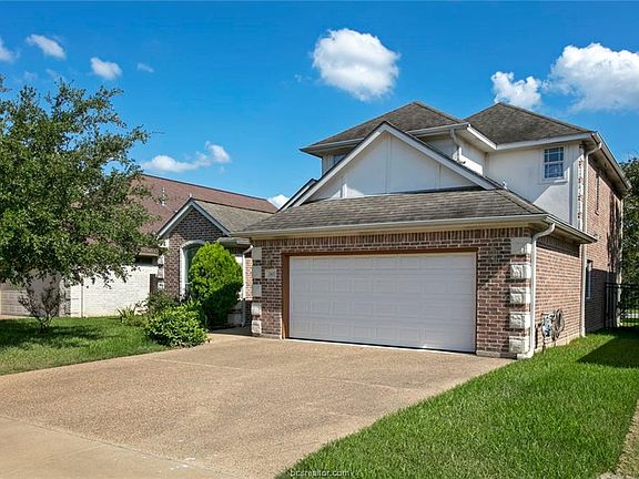 3rd image of 2417 Norham Dr