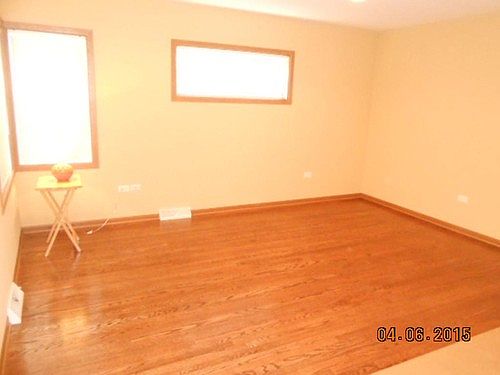 4th image of 14714 Edbrooke Ave