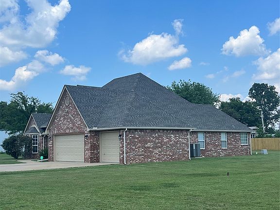 3rd image of 12047 N 193rd East Ave