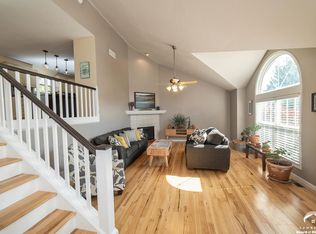 4206 W 26th Ter, Lawrence, KS 66047