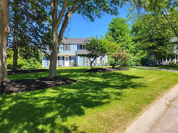 2nd image of 5791 Beauchamp Pl