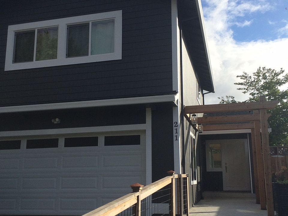 1st image of 211 Wilford Ln