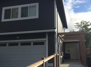 211 Wilford Ln, Cotati, CA 94931