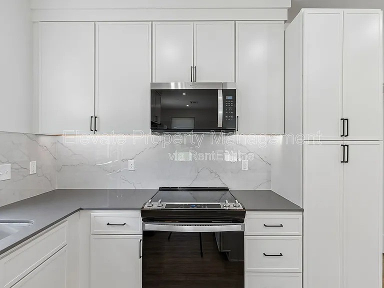 Hudson Place — Photo 27