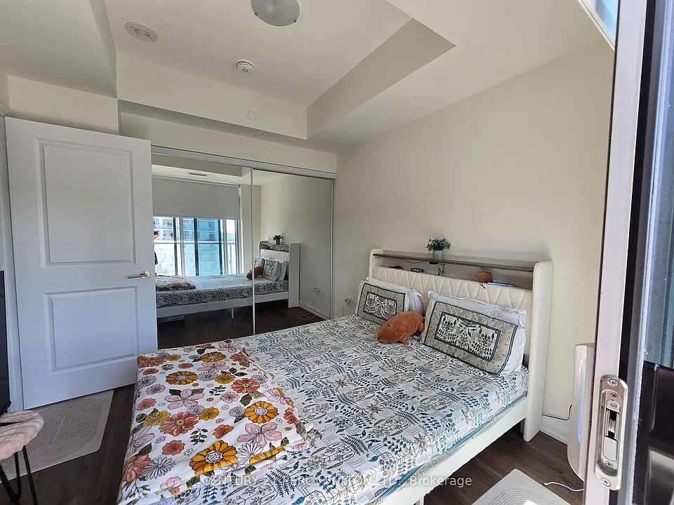 3260 Sheppard Ave E #1501