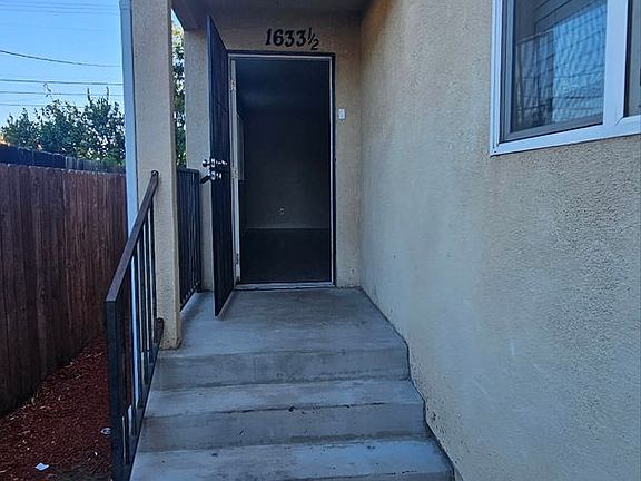 3rd image of 1631 E 85th St #85-1633