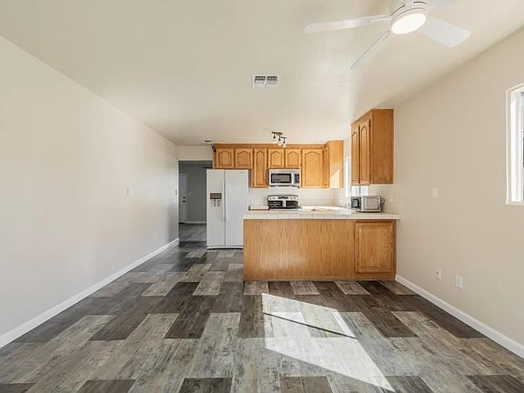4th image of 1610 Bondy Ln