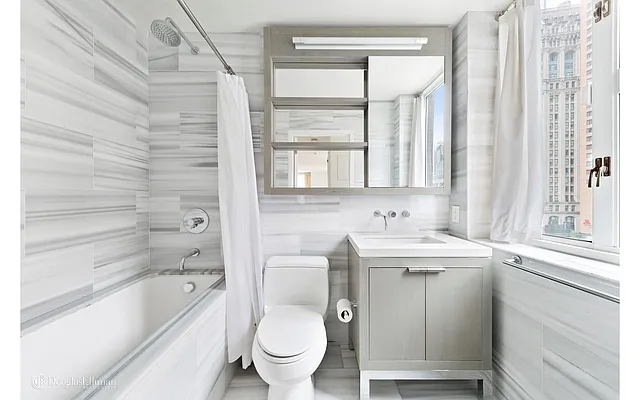 Rented by Douglas Elliman | media 21