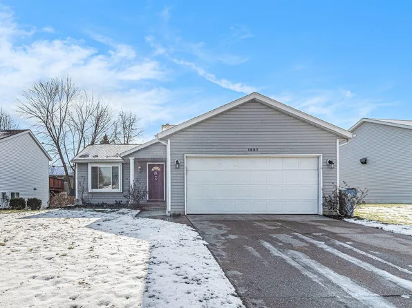 1882 Crosswinds Ct SE, Kentwood, MI 49508