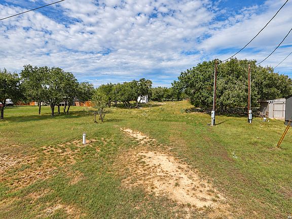 5th image of 228 PRIVATE ROAD 1518