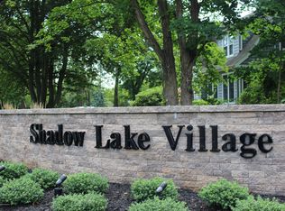 22 Medford Ct, Red Bank, NJ