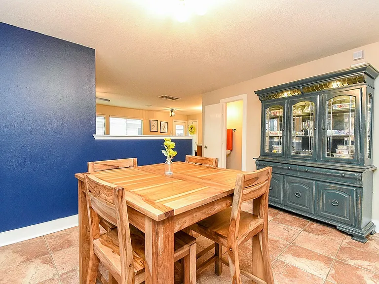 10735 Cobblecreek Way — Photo 6