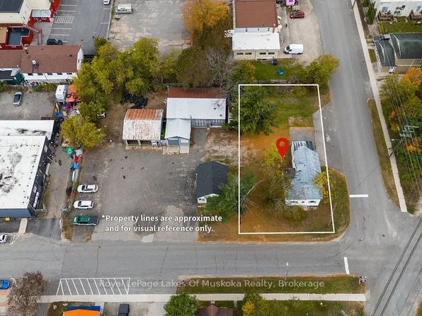 190 Phillip St E, Gravenhurst, ON P1P 1J3