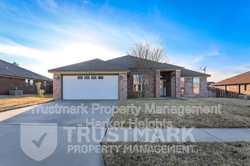 1st image of 4907 Citrine Dr #4907