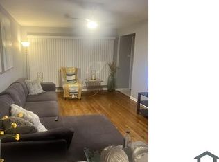 3517 W 76th St, Chicago, IL 60652
