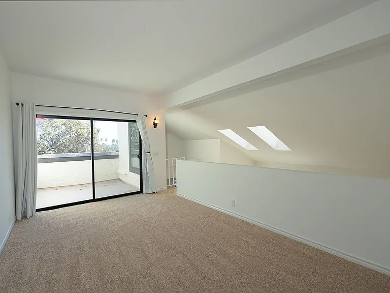 4450 Antigua Way — Photo 17