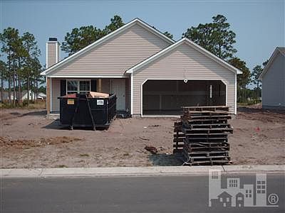 2nd image of 242 Red Carnation lot 82