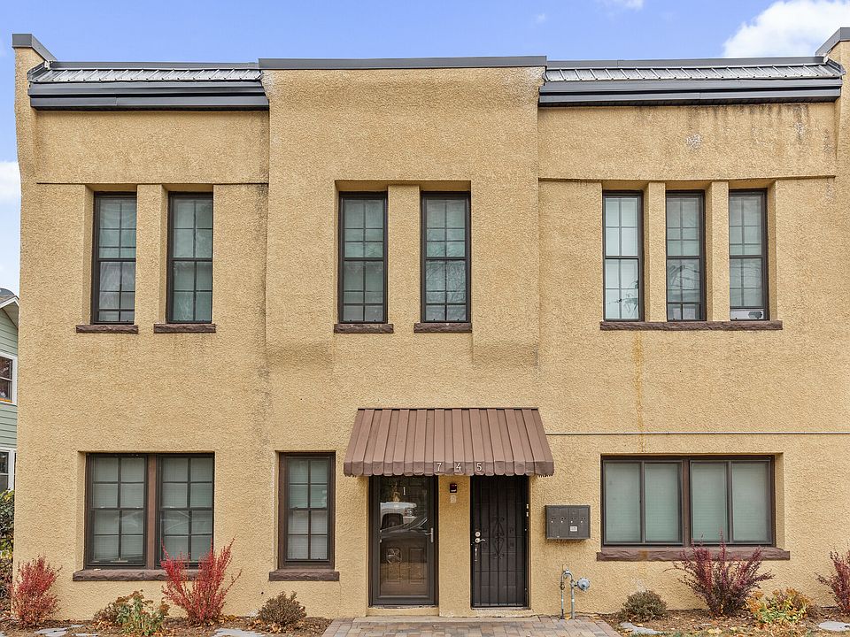 1st image of 745 Margaret St APT 4
