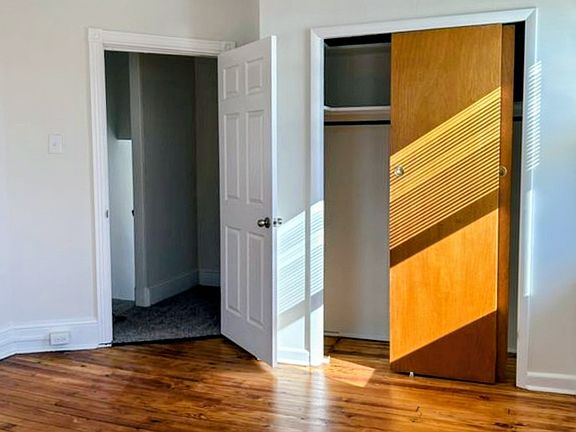3rd image of 423 N Forrest Ave