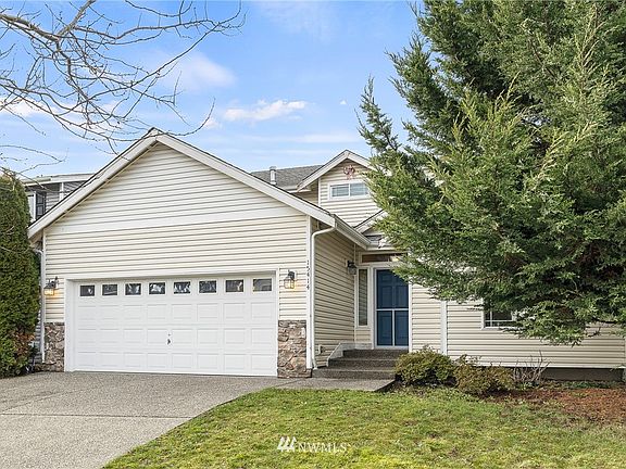 2nd image of 15414 67th Avenue Ct E