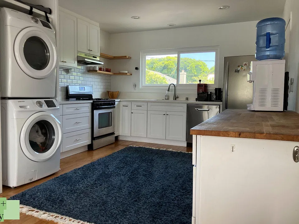 Kitchen and Laundry